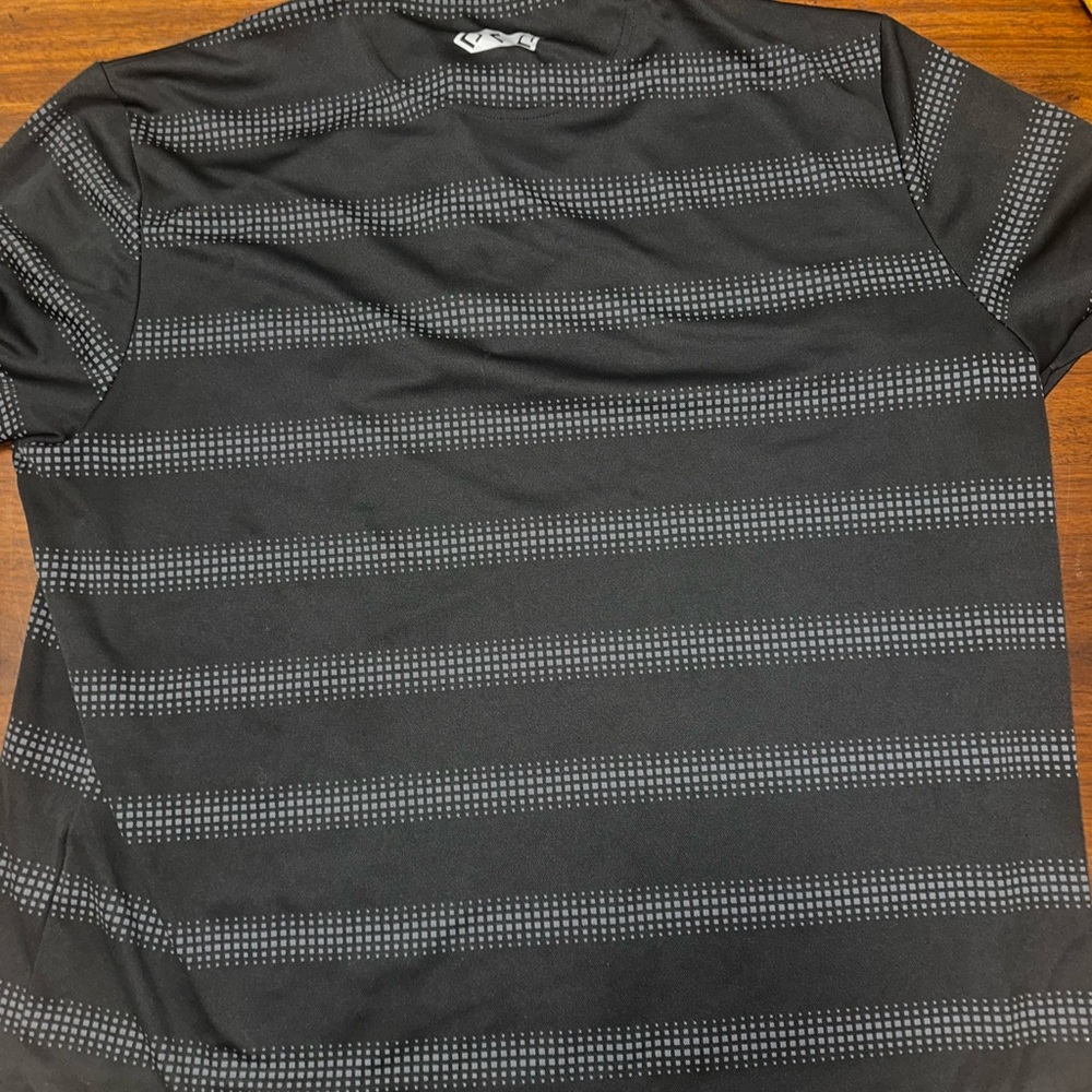 LACOSTE XXL ULTRA DRY POLO - Picture 2 of 3